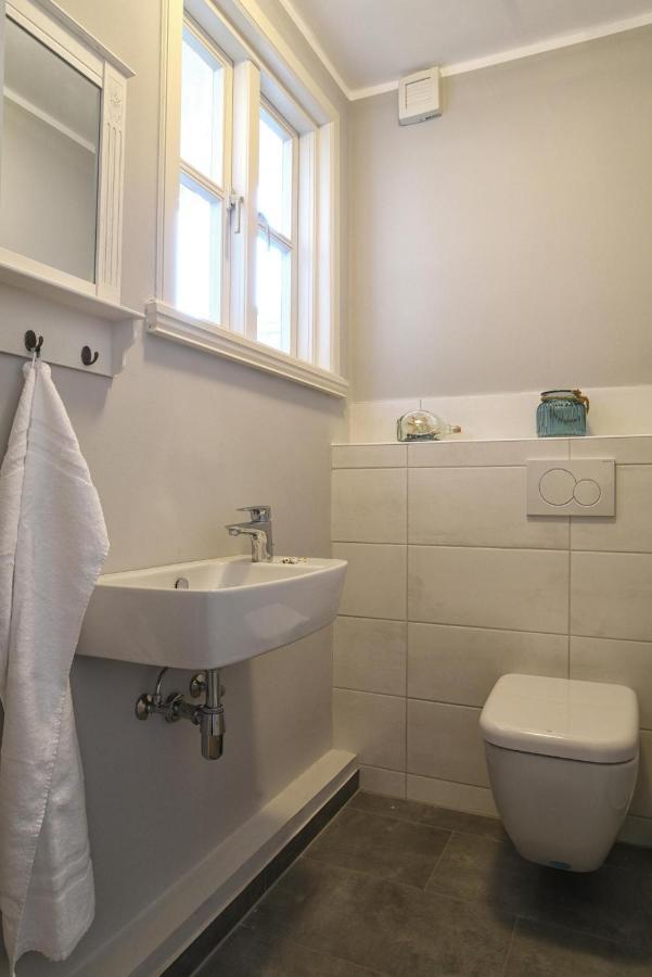 Stadtvilla Wyk auf Fohr Bagian luar foto
